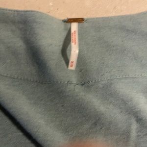 Low cut blousy free people top